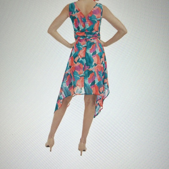 Sleeveless Handkerchief Hem Dress - Picture 5 of 5